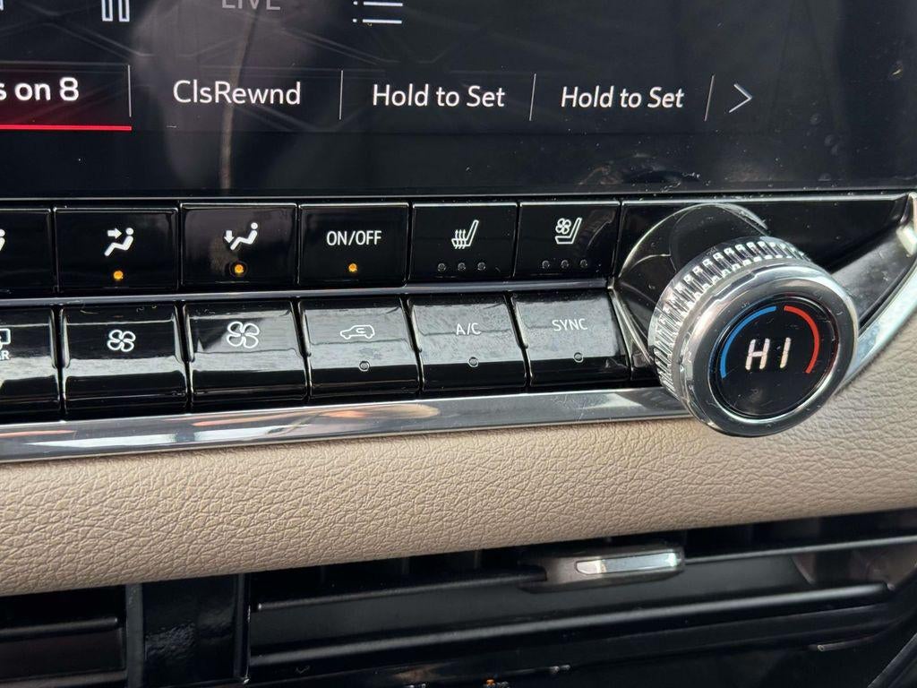 2023 GMC Canyon 4WD Crew Cab Short Box Denali