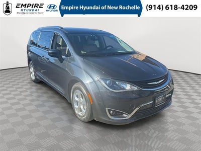 2019 Chrysler Pacifica Hybrid Touring L