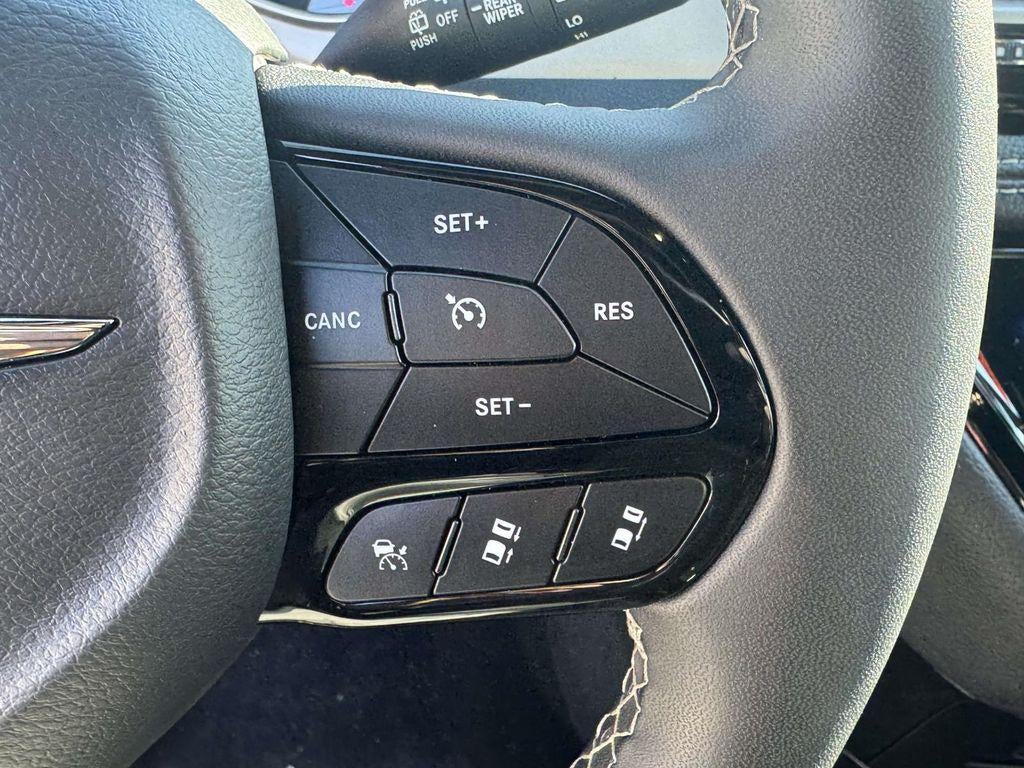 2024 Chrysler Pacifica Hybrid S Appearance Pkg