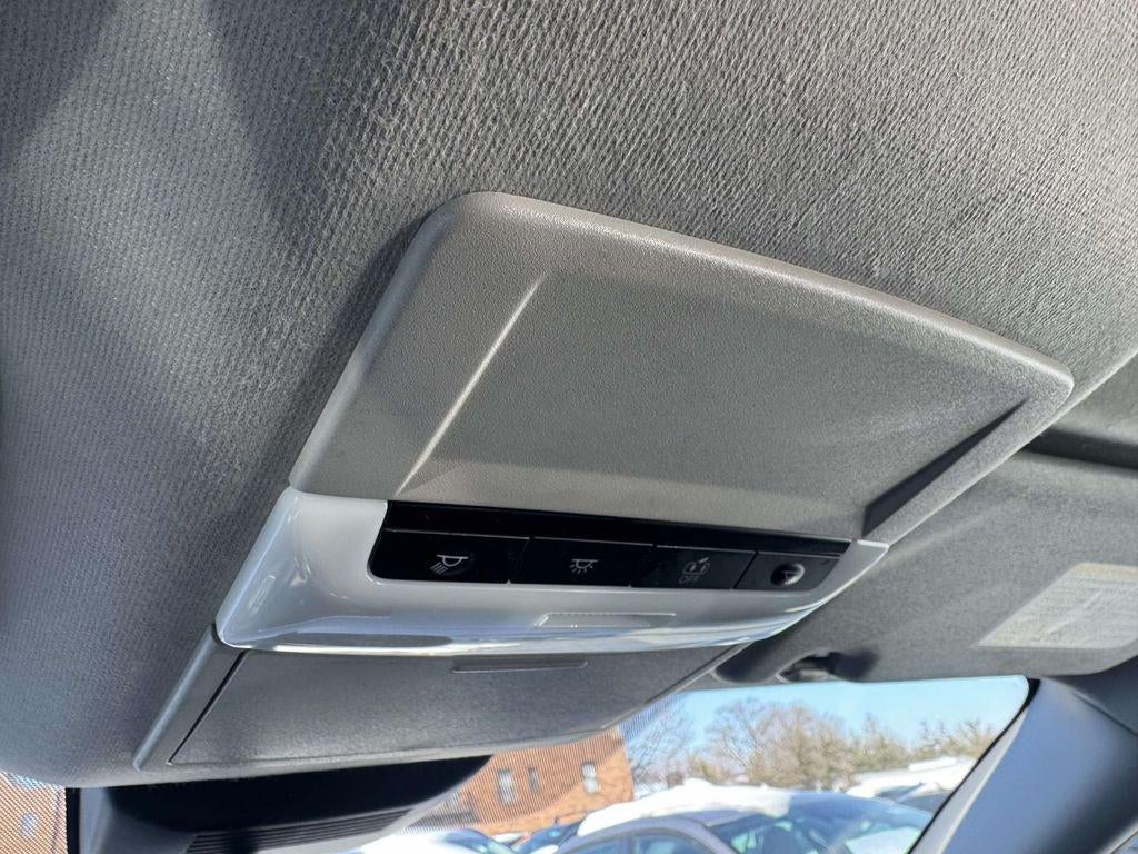 2022 Nissan Sentra SV Xtronic CVT