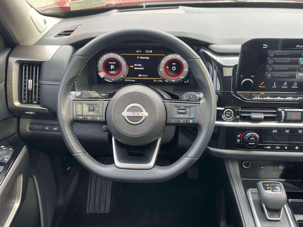 2023 Nissan Pathfinder Platinum 4WD