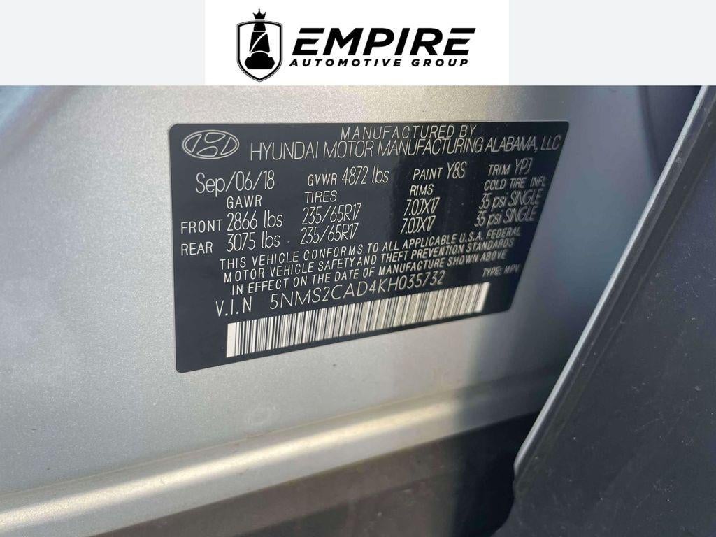 2019 Hyundai SANTA FE SE