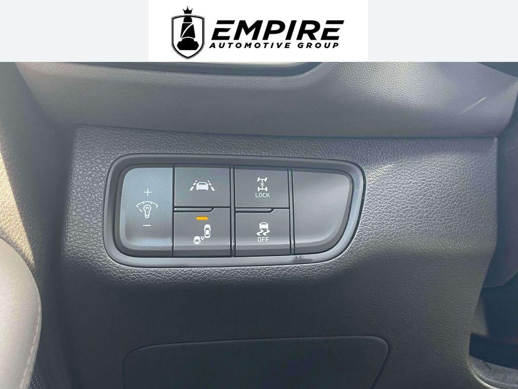 2019 Hyundai SANTA FE SE