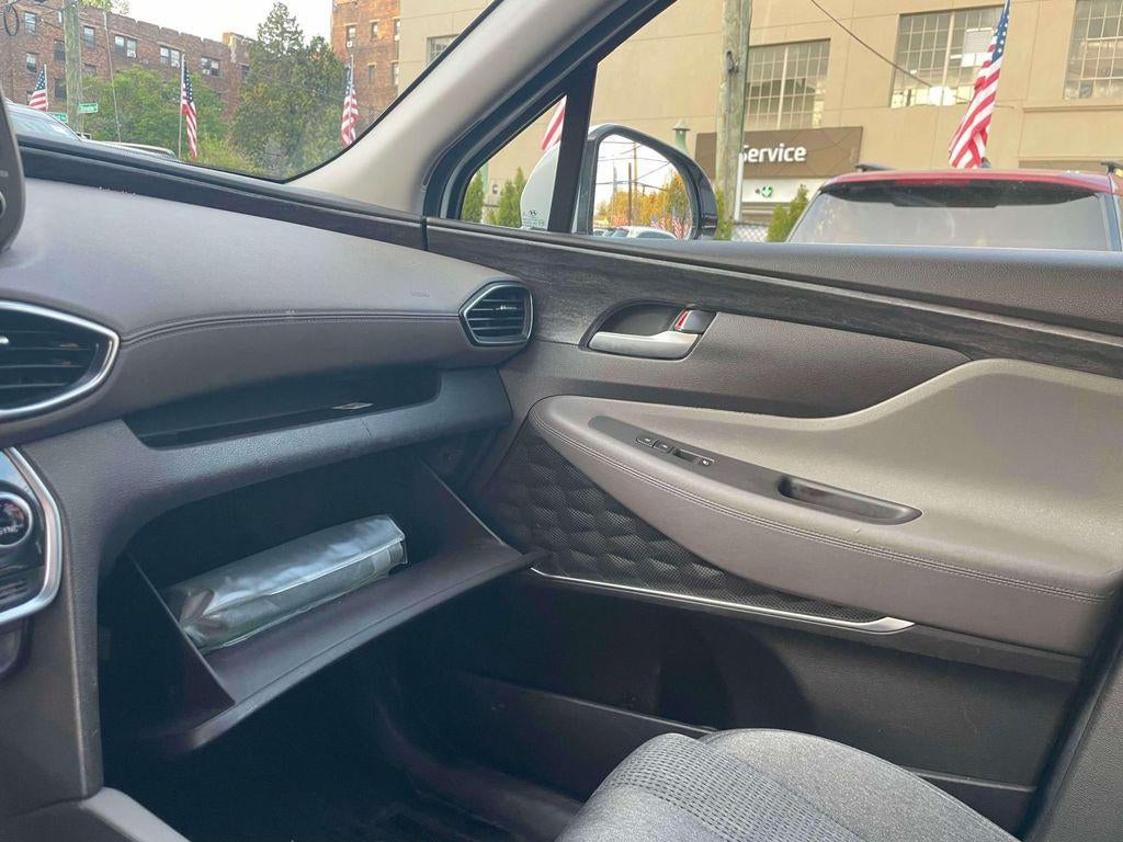 2019 Hyundai SANTA FE SEL Plus