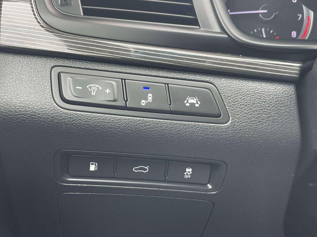 2019 Hyundai SONATA Limited