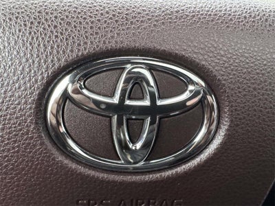 2023 Toyota Sienna Platinum