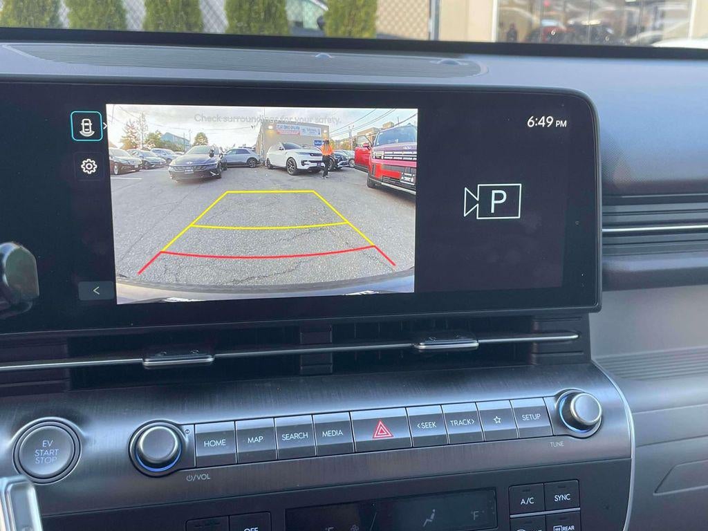 2024 Hyundai KONA ELECTRIC SEL