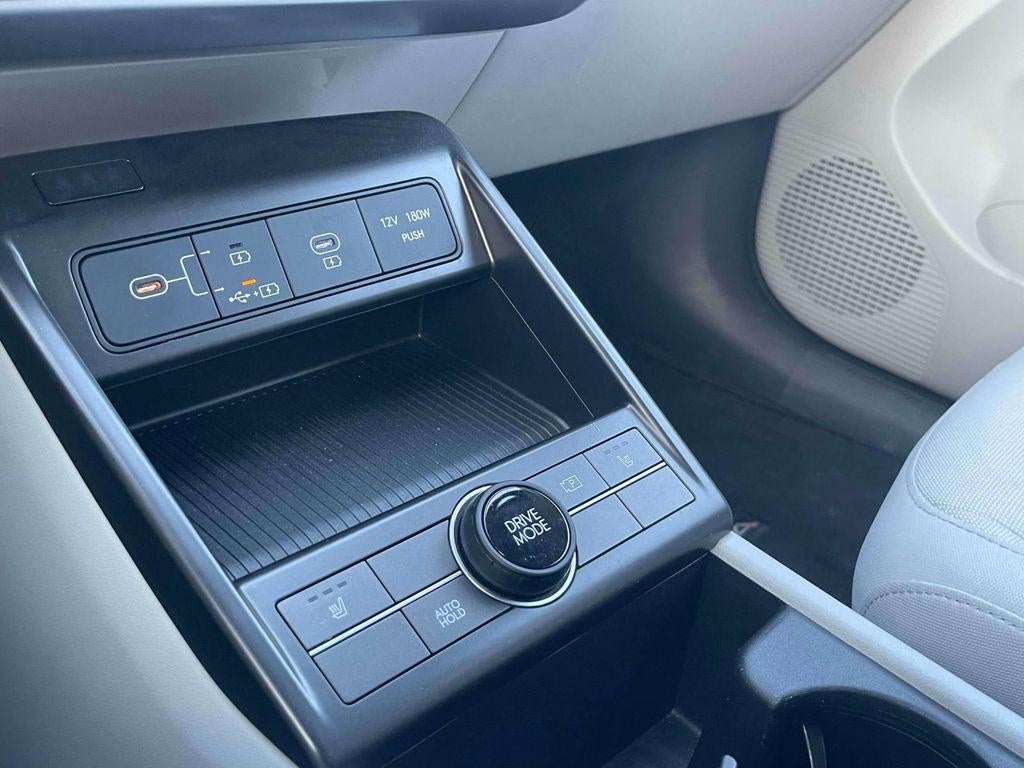 2024 Hyundai KONA ELECTRIC SEL