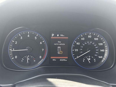 2020 Hyundai KONA SEL Plus