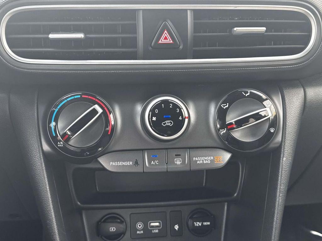 2020 Hyundai KONA SEL Plus
