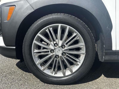 2020 Hyundai KONA SEL Plus