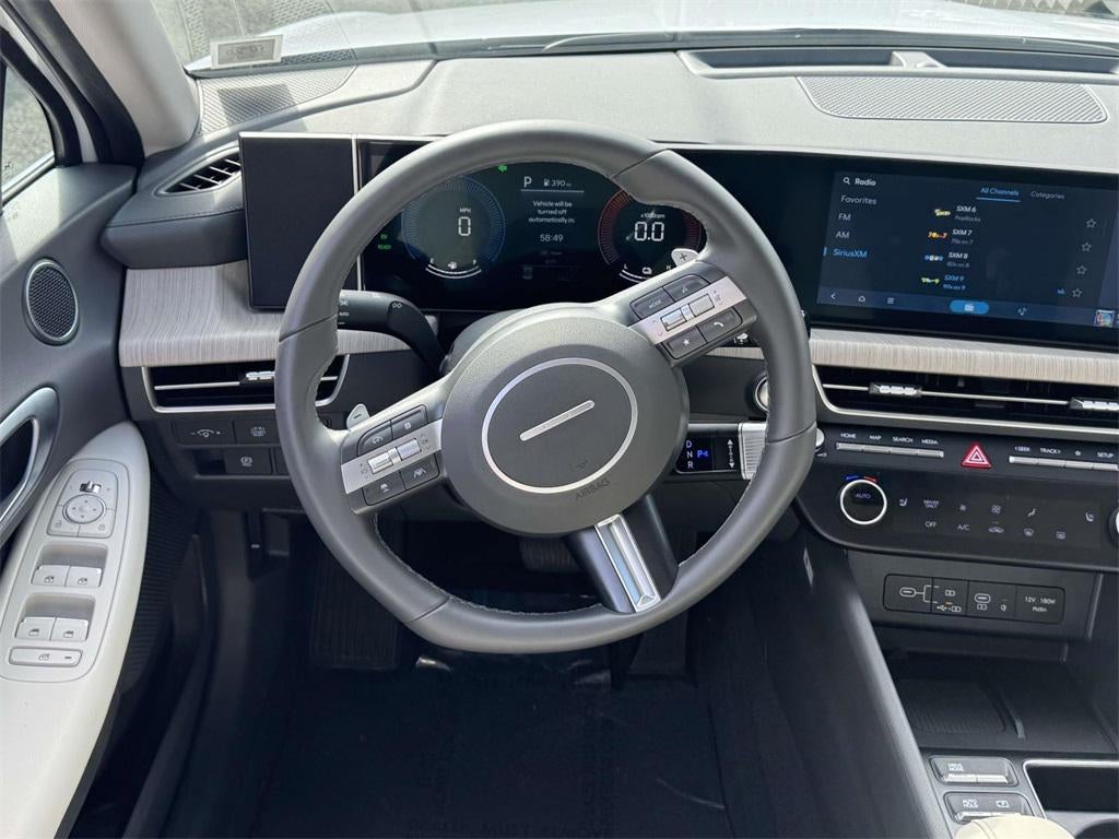 2025 Hyundai SONATA HYBRID SEL