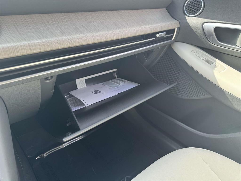 2025 Hyundai SONATA HYBRID SEL