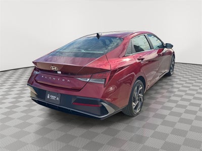 2025 Hyundai ELANTRA SEL Convenience