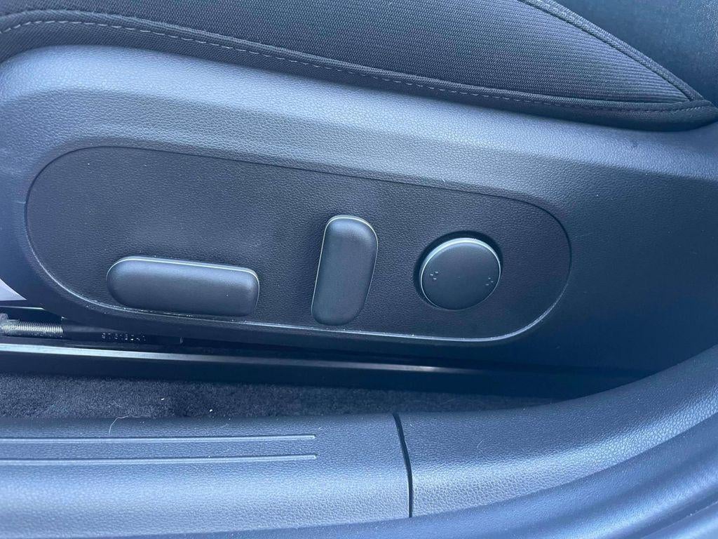 2024 Hyundai IONIQ 6 SE