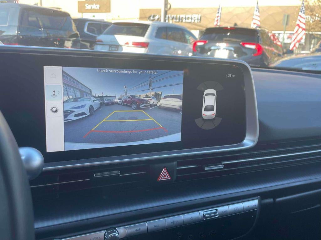 2024 Hyundai IONIQ 6 SE