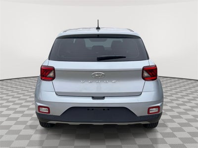2023 Hyundai VENUE SE