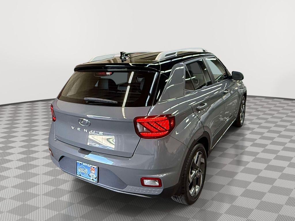 2022 Hyundai VENUE Limited