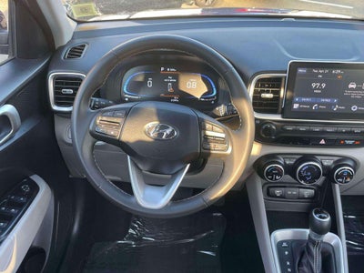 2024 Hyundai VENUE SEL