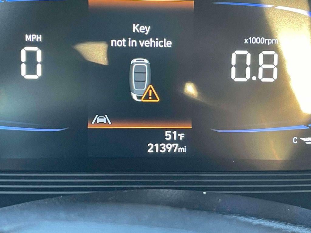 2024 Hyundai VENUE SEL