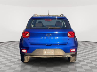 2024 Hyundai VENUE SEL