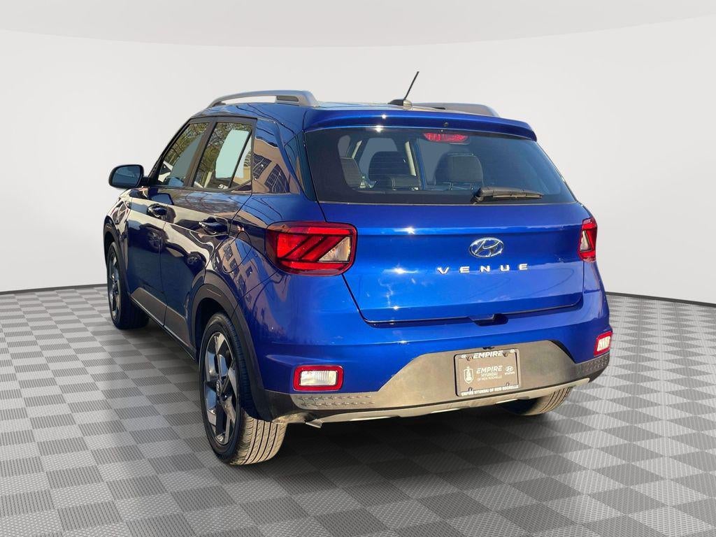 2024 Hyundai VENUE SEL