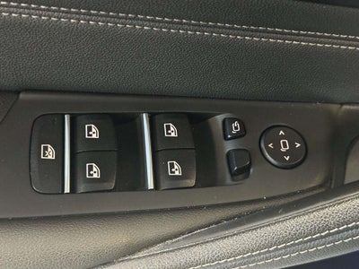 2023 BMW 530 i xDrive
