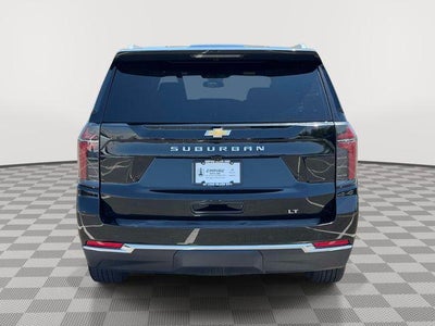 2025 Chevrolet Suburban LT