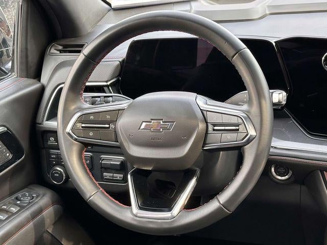 2025 Chevrolet Suburban 4WD RST