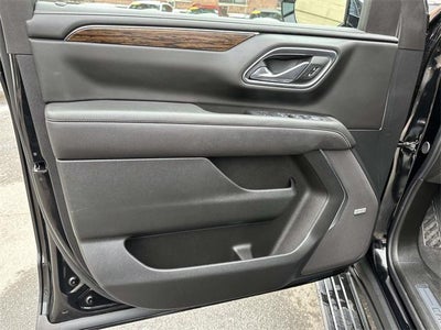 2024 Chevrolet Suburban 4WD Premier