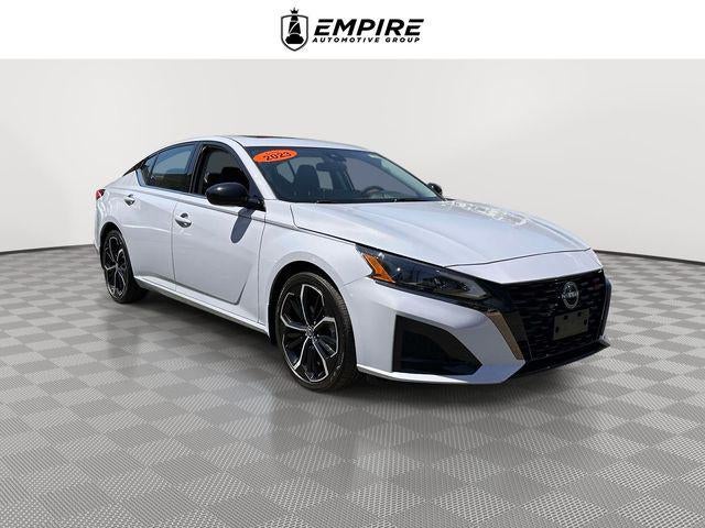2023 Nissan Altima SR
