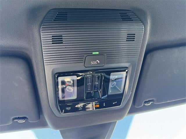 2024 Volkswagen Atlas Cross Sport 2.0T SEL Premium R-Line