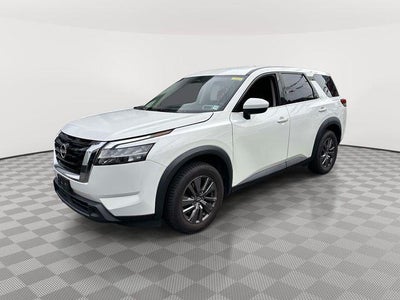 2022 Nissan Pathfinder S