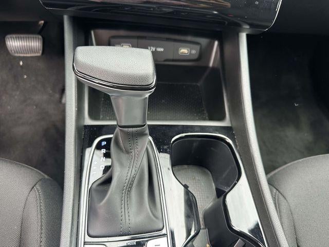 2023 Hyundai TUCSON SE