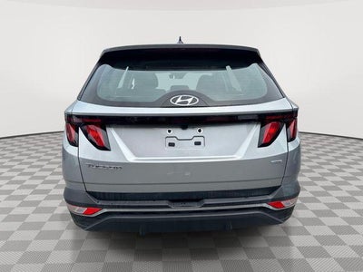 2023 Hyundai TUCSON SE
