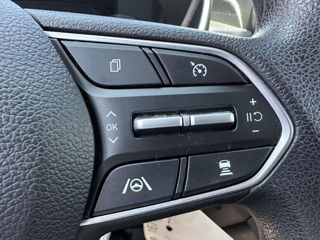 2022 Hyundai SANTA FE SE