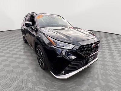 2022 Toyota Highlander XSE