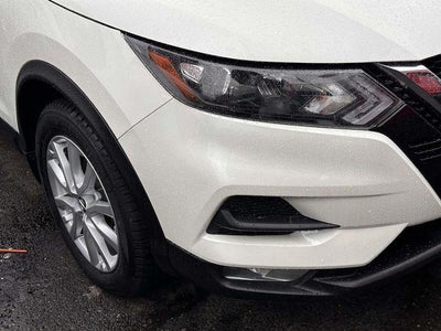 2022 Nissan Rogue Sport SV