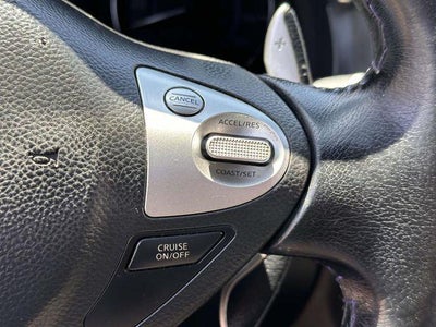 2017 INFINITI QX70 Base