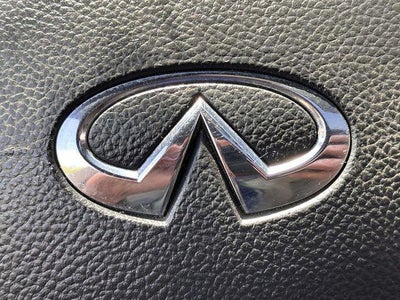 2017 INFINITI QX70 Base