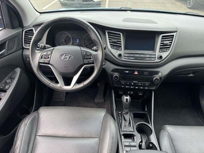 2017 Hyundai TUCSON SE Plus