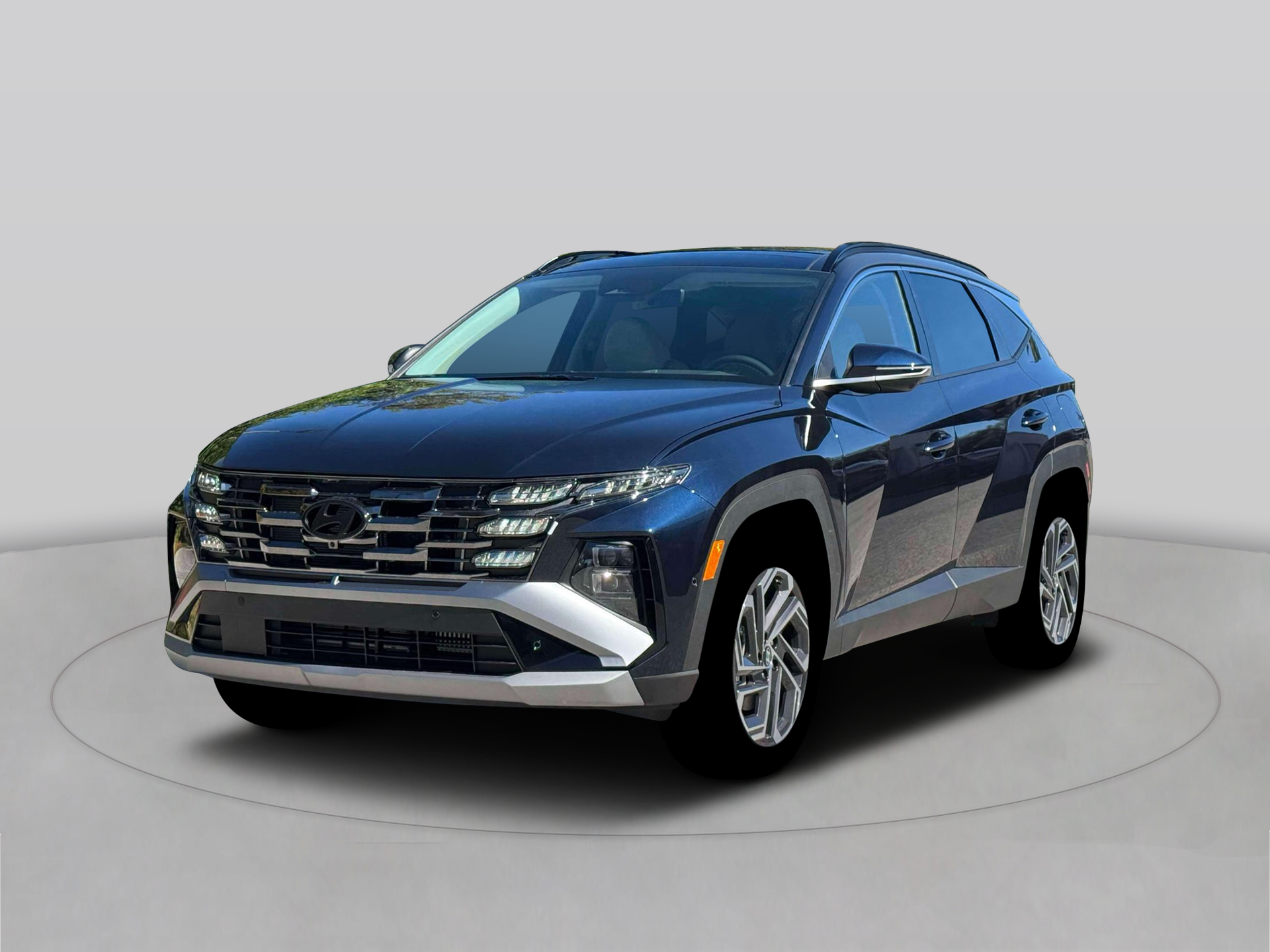 2026 Hyundai Tucson Limited HEV AWD's photo