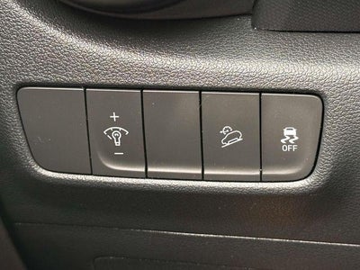 2023 Hyundai KONA SE