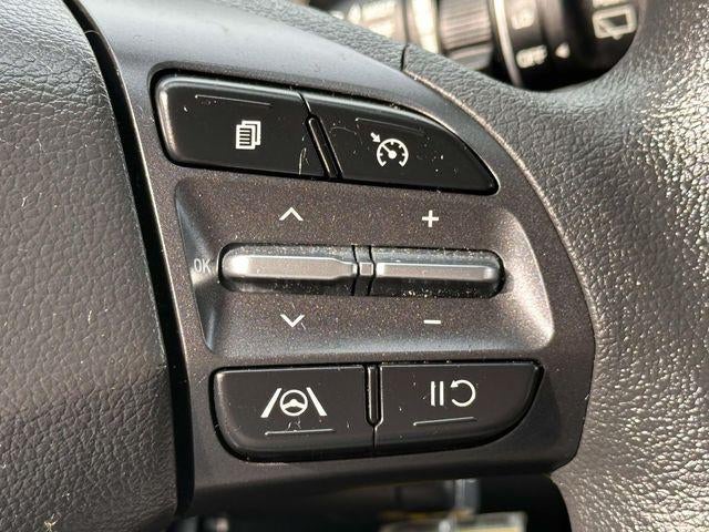 2023 Hyundai KONA SE