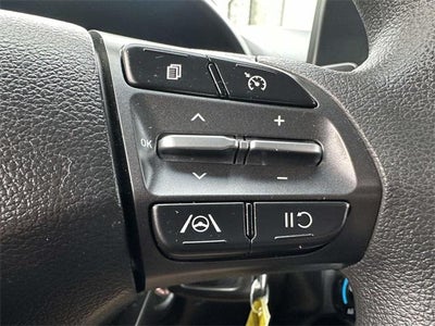 2023 Hyundai KONA SE