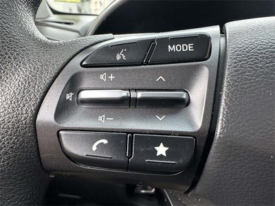 2023 Hyundai KONA SE