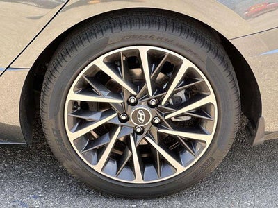 2022 Hyundai SONATA Limited