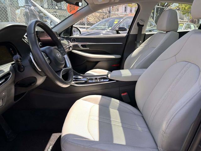 2022 Hyundai SONATA Limited