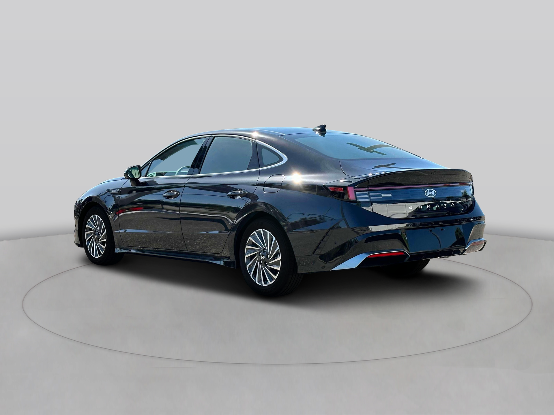 2024 Hyundai SONATA HYBRID Limited