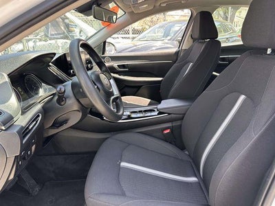 2022 Hyundai SONATA SEL